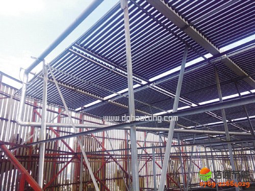 ̫�(y��ng)�ܟ�ˮ����ϵ�y(t��ng)����̫�(y��ng)�ܼ��������ֈD